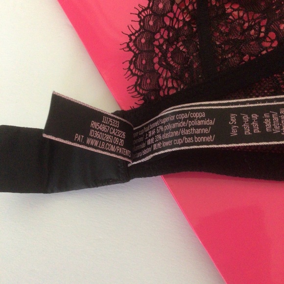VICTORIAS SECRET VERY SEXY PUSH UP BRA BLACK SATIN AND LACE SIZE 32D - Picture 12 of 16